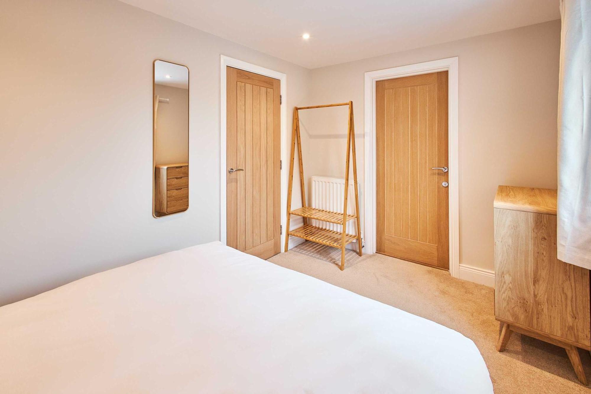 Host & - Porter * Alnwick